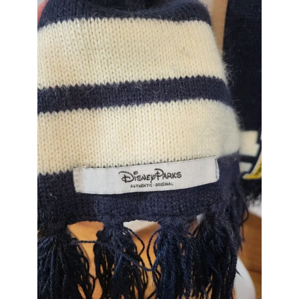 DISNEY PARKS Authentic Navy Blue & White Winter Scarf‎ Mickey Mouse 